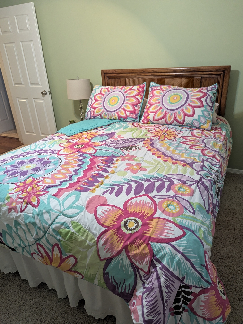 Pottery Barn Teen Vibrant Floral Comforter in Pink, Purple & Teal